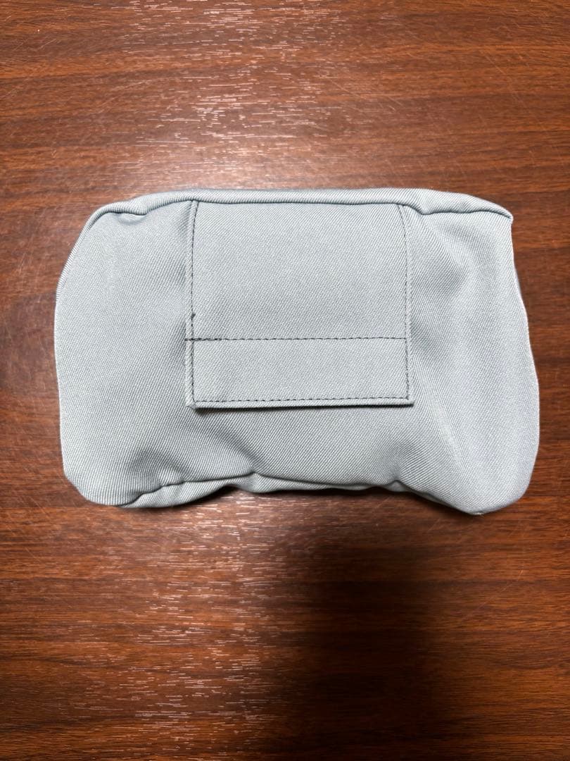 こび 【美品】ergobaby オムニブリーズ