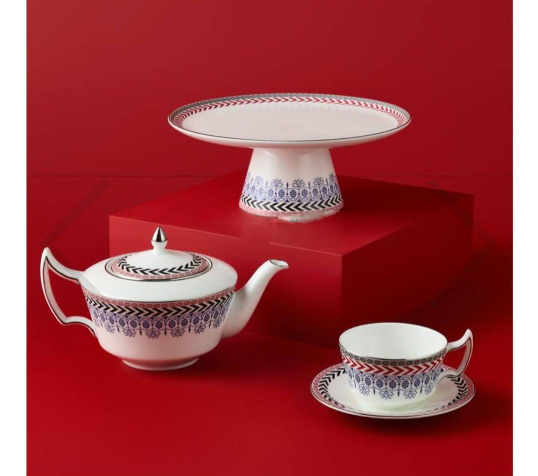 ウェッジウッド　フェスティブ ケーキスタンド