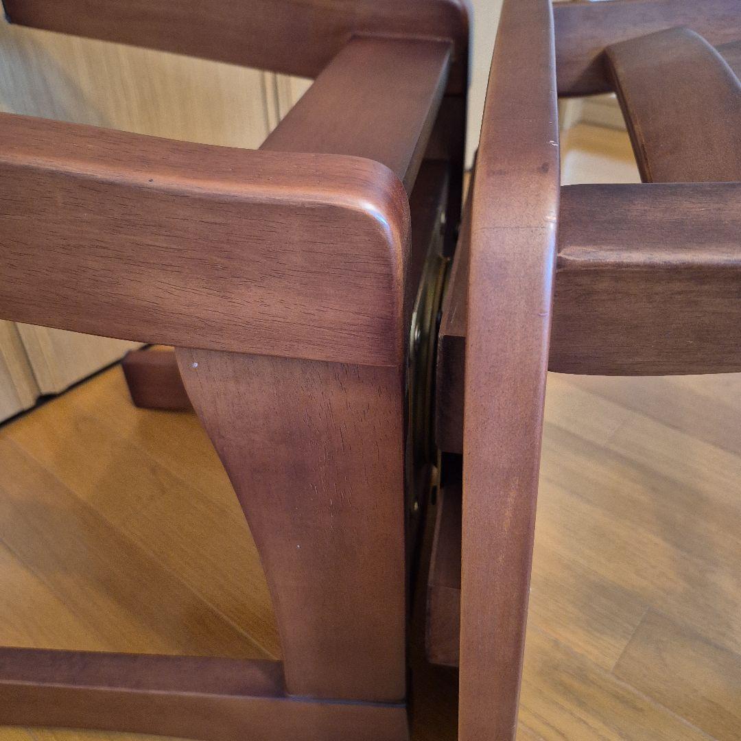 ブラウン 木製ダイニングチェア　回転式