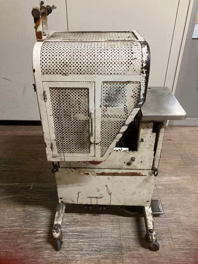 ＴＯＭ 自動紐掛機　瓶の掛紙