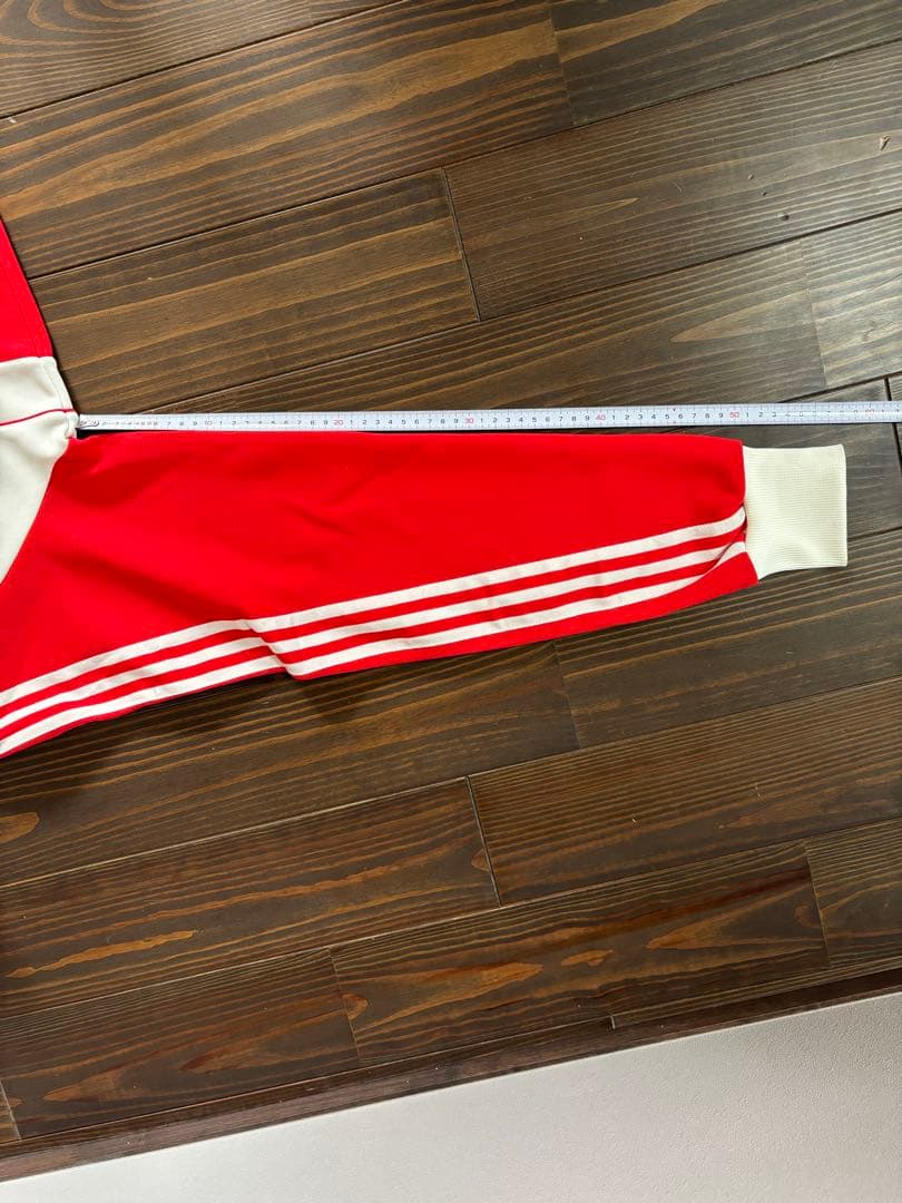 adidas カナダ　外見至上主義　デッドストック　ダメージあり