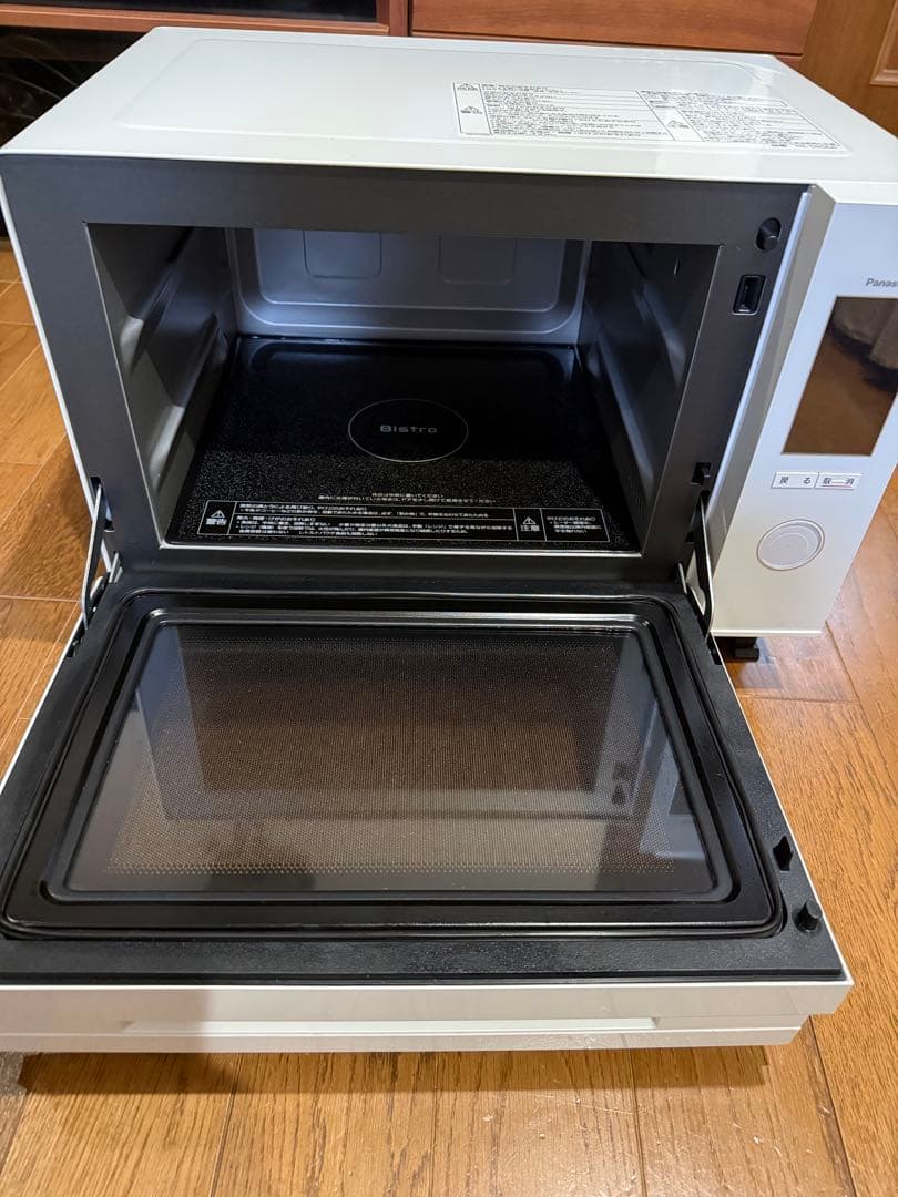 【2022年製】PanasonicスチームオーブンBistro NE-SBS6A