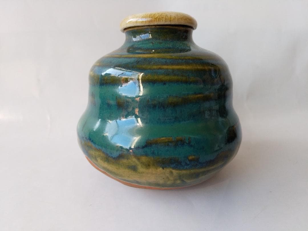 古瀬戸 緑釉 茶入 加藤作助 作 仕覆 笹蔓緞子 共箱 茶入 茶道具 美品 です