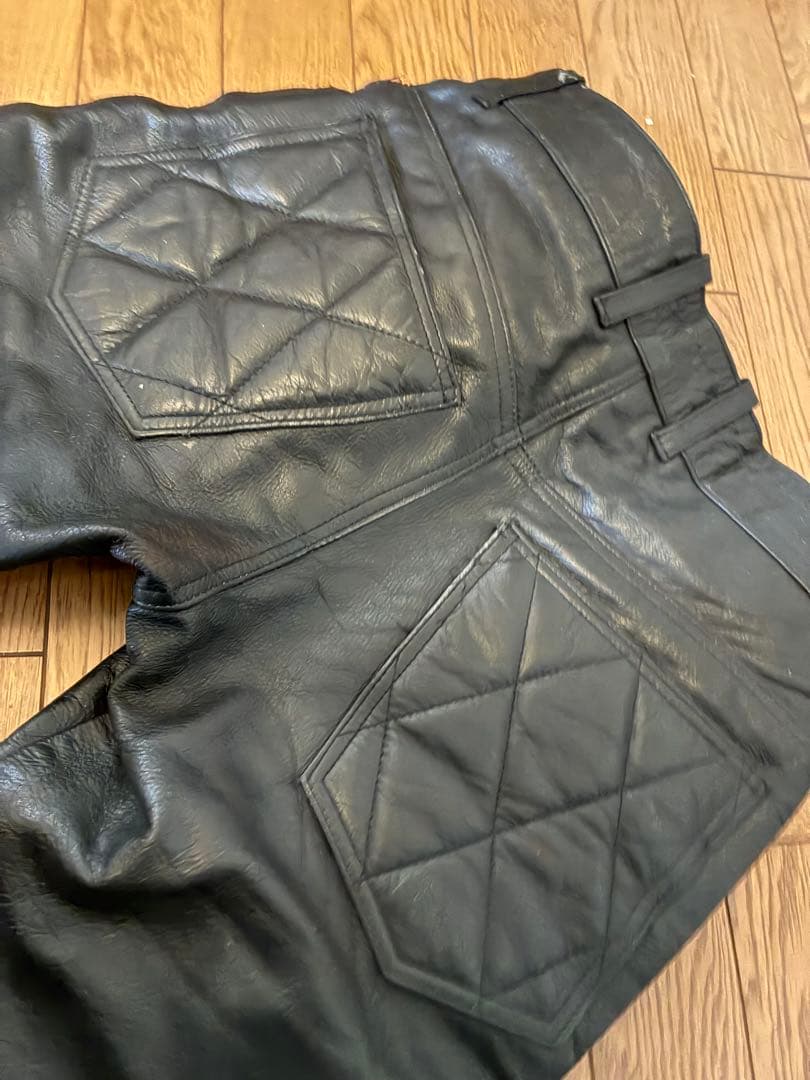 送料込み！used本革パテッドレザーパンツ