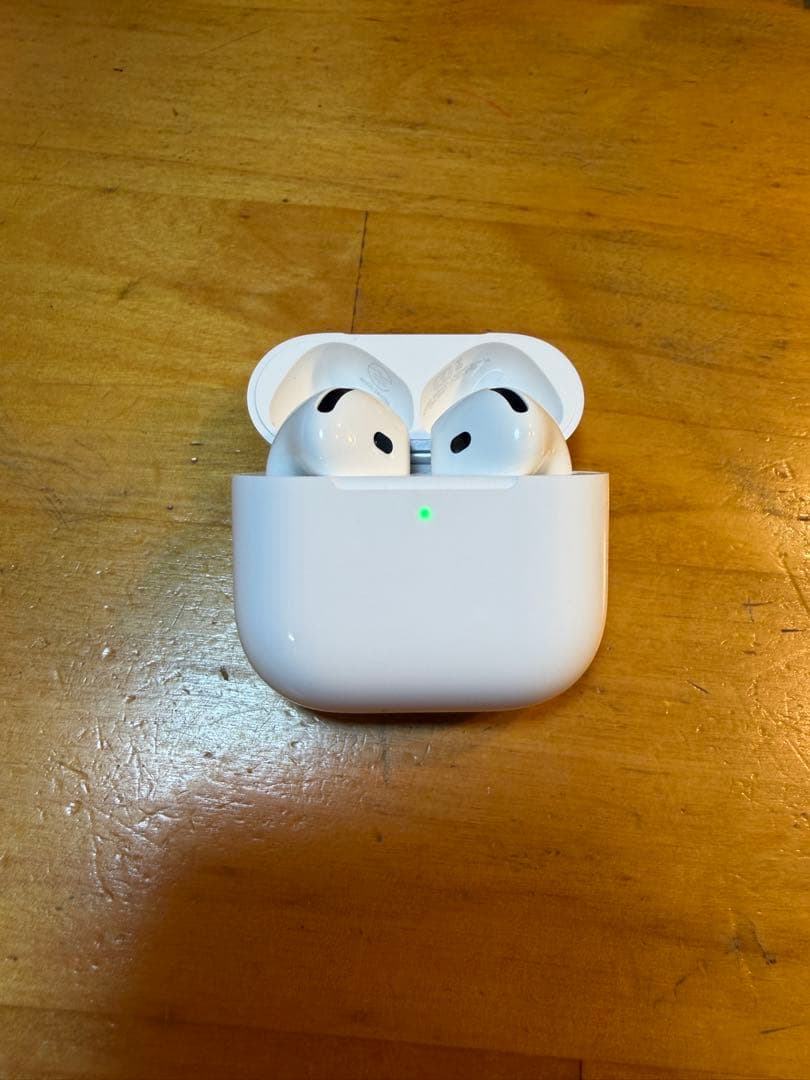 【ほぼ新品】AirPods 第4世代 ノイズキャンセリングモデル 正規販売店購入