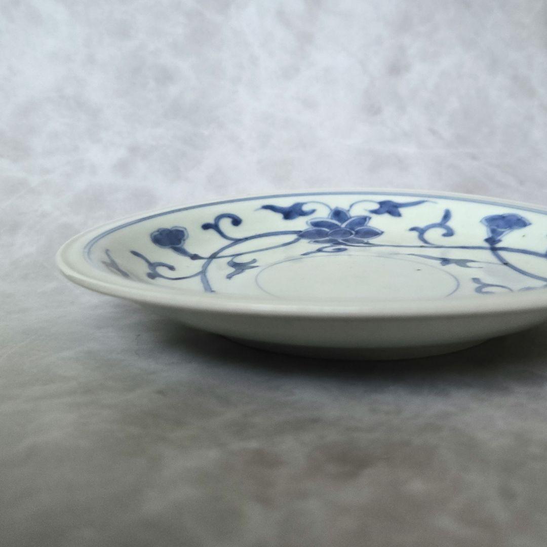 古伊万里　花唐草　皿　江戸時代　染付　唐花　骨董　金直し　金継ぎ　アンティーク