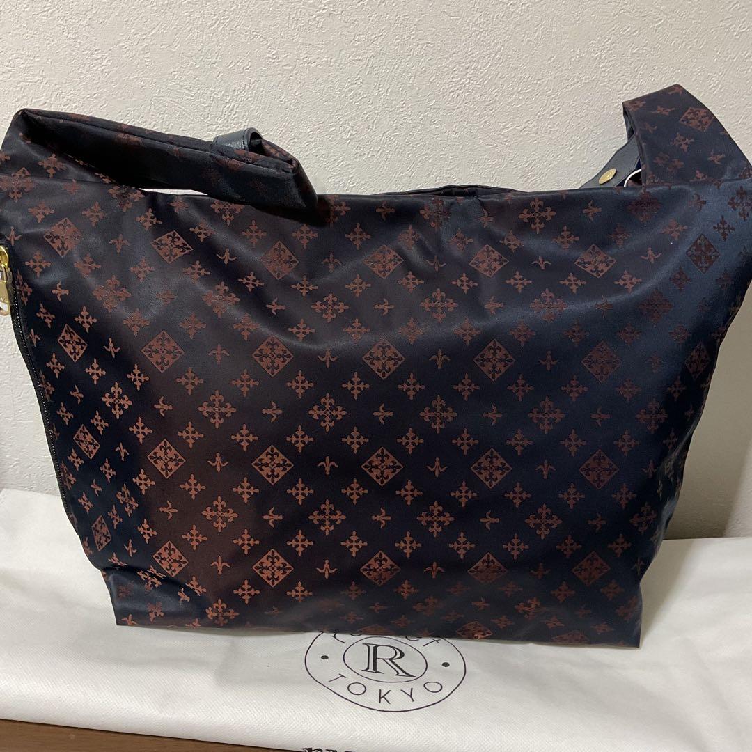 クルミ ☆ 新品未使用 美品 ラシット ツボミ モノグラム バッグ①