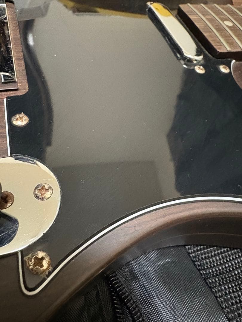 Bacchus UNIVERSE SERIESエレキギター ブラウン木製