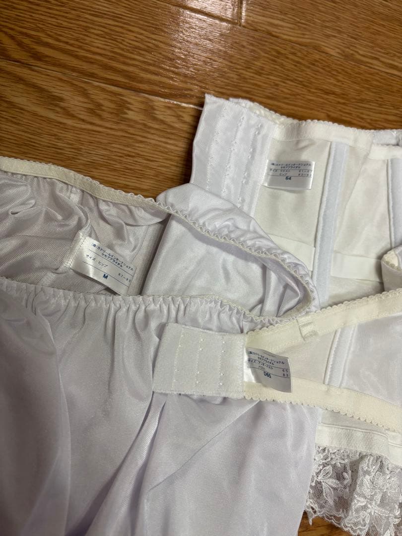 「♡」セモアブライダルインナー セット D65 ウエストニッパー64