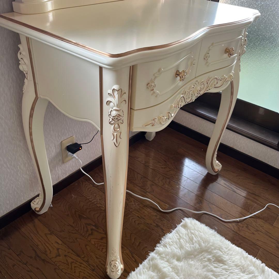 ロココ調　姫系　未使用 ドレッサー お姫様家具