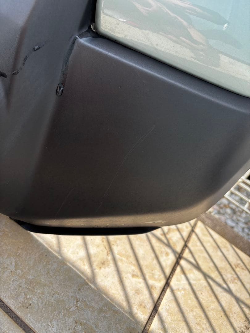 スズキ ハスラー純正フロントバンパー　スオン