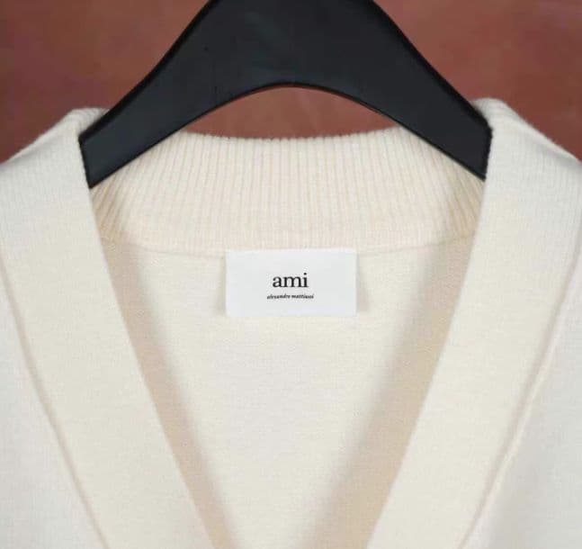 Amiparisニットセーターホワイトポロニット