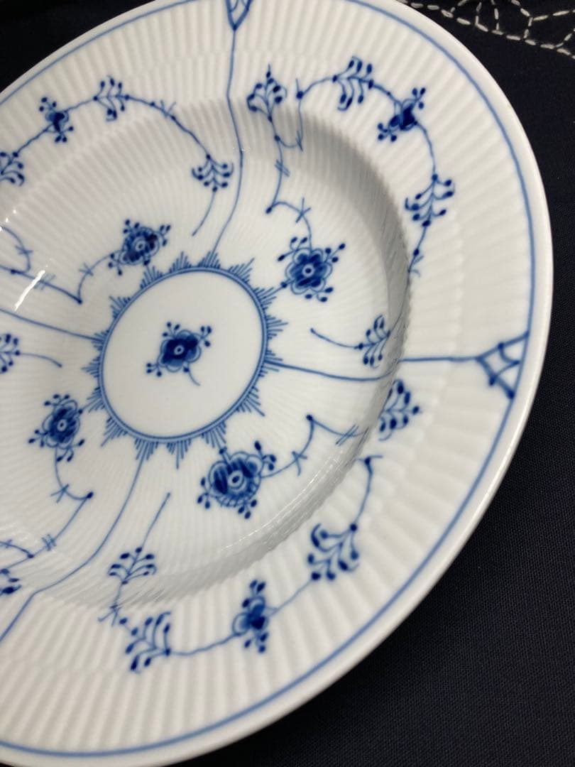 ロイヤルコペンハーゲン　ブルーフルーテッド　プレイン　ディーププレート　深皿