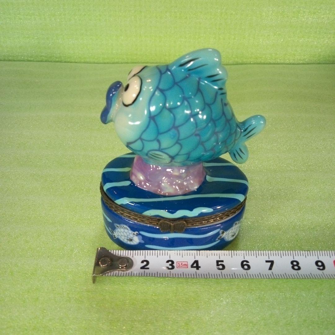 陶器製と思われる魚型の小物入れ　flyingtiger　フィギュア　置物　レア