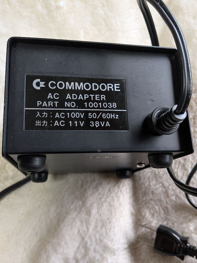 コモドールVIC−1001パソコン