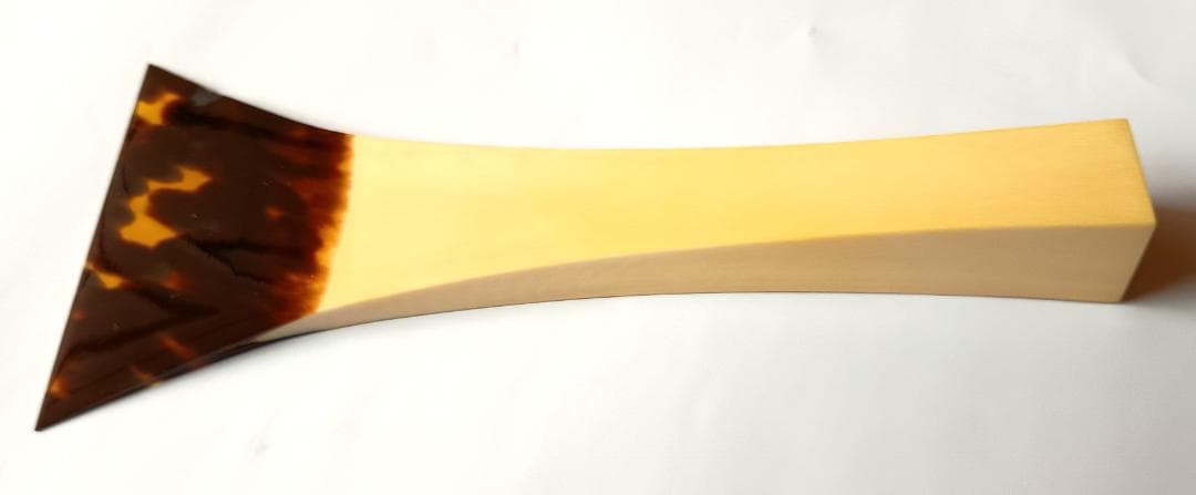 三味線　バチ　撥　べっこう　和楽器　美品（鼈甲の一部に虫食いあり）