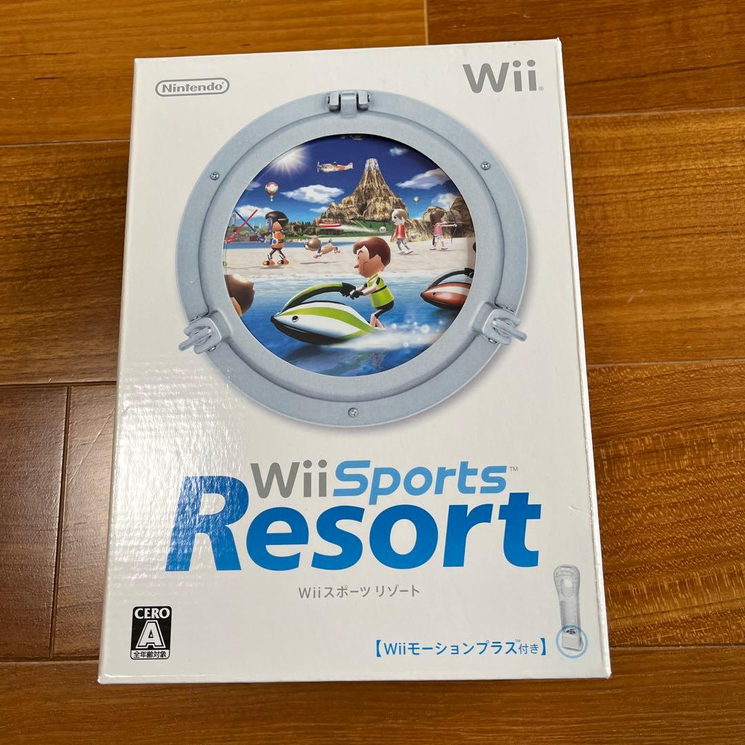ニンテンドーwii ソフト２本、wiiフィット　ソフト