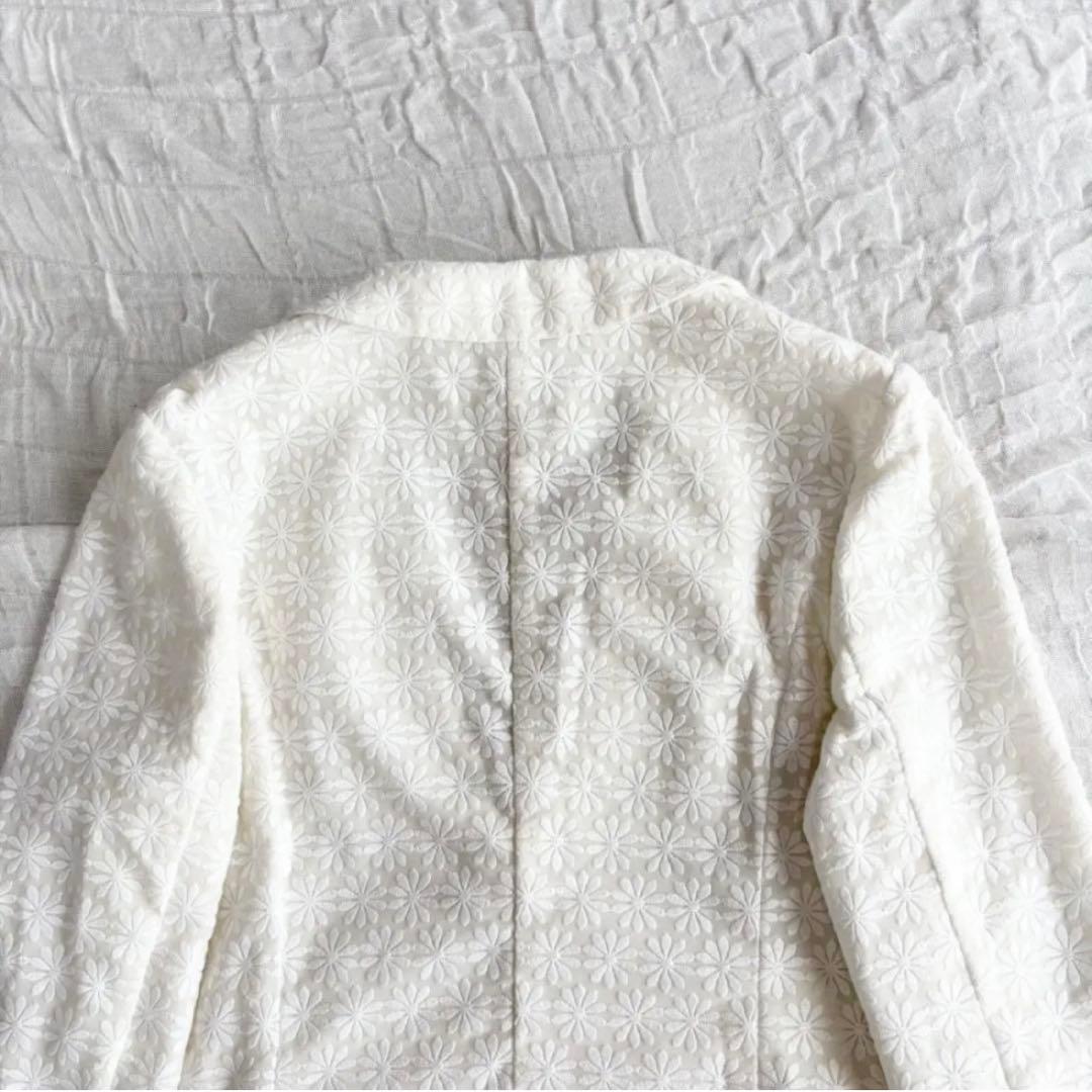 【美品】 TOCCA(トッカ) ジャケット 花柄刺繍 ショート丈