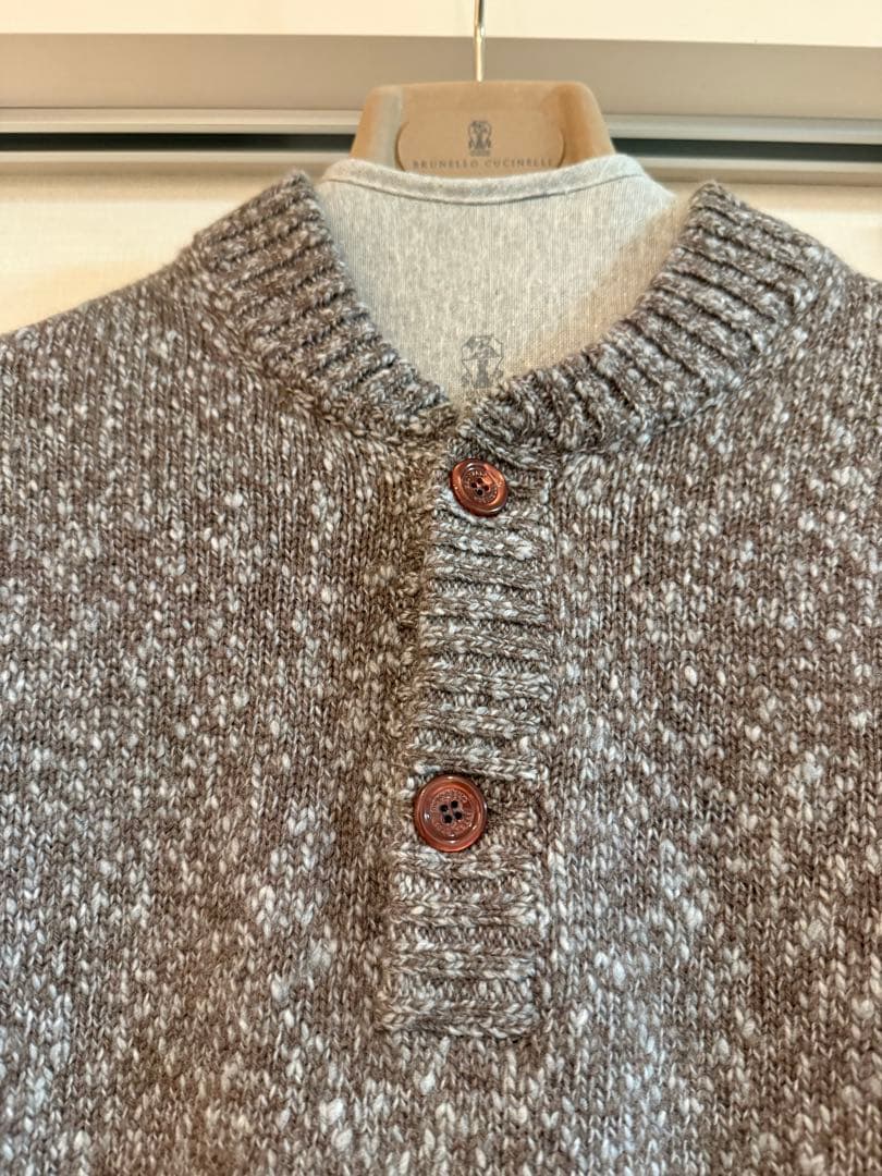 新品！2024awブルネロクチネリ ヘンリーネックセーターカシミヤ ドネガル48
