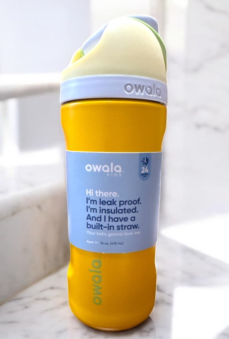 Owala FreeSip 子ども用水筒 イエロー 約475ml