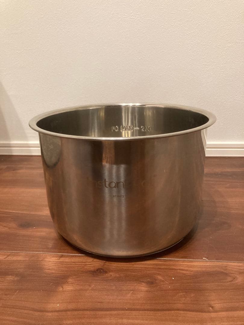 Instant Pot Duo 5.7リットル（米国モデル）　変換プラグつき