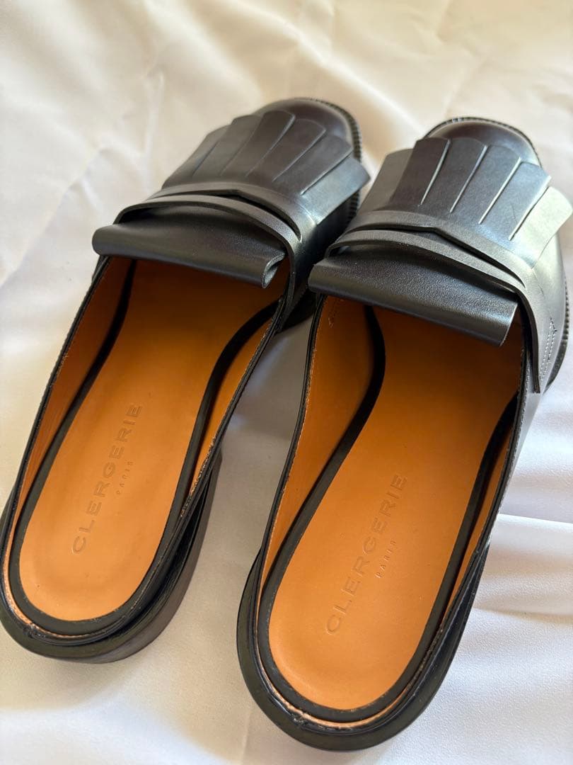 【新品/定価8万】クレジュリー レザー ミュール サンダル 38 (24cm)