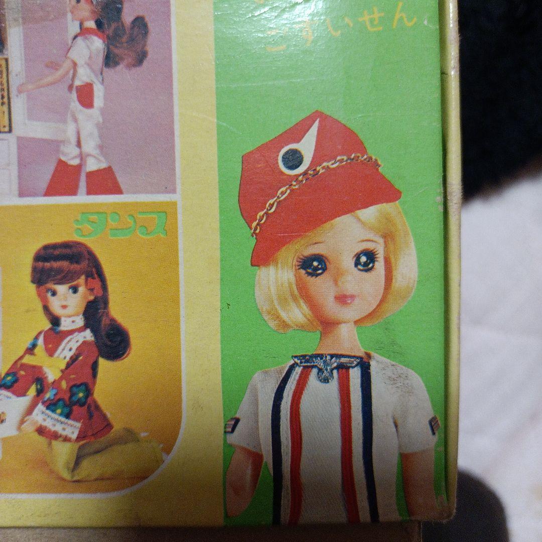 リカちゃんキッチン　白い白い家具