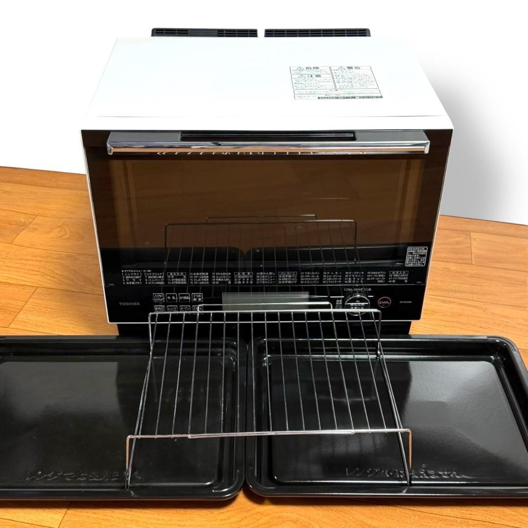 ☆美品 東芝 ER-SD3000 W スチームオーブンレンジ 30L 石窯ドーム