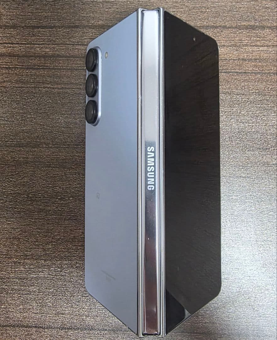 Samsung Galaxy Z Fold 5 au版 本体 +箱、純正カバー付