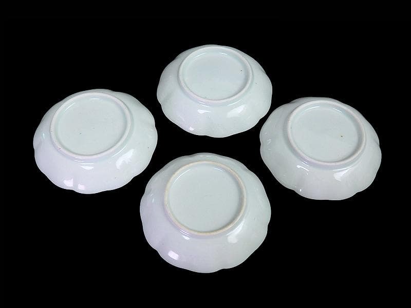 古伊万里 　染錦　河骨紋の図　手塩皿　3寸半皿　４枚 　D417AS-fbuw