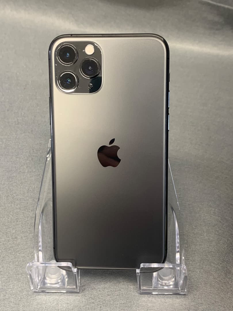 中古　国内版　SIMフリー　iPhone11 Pro 64GB