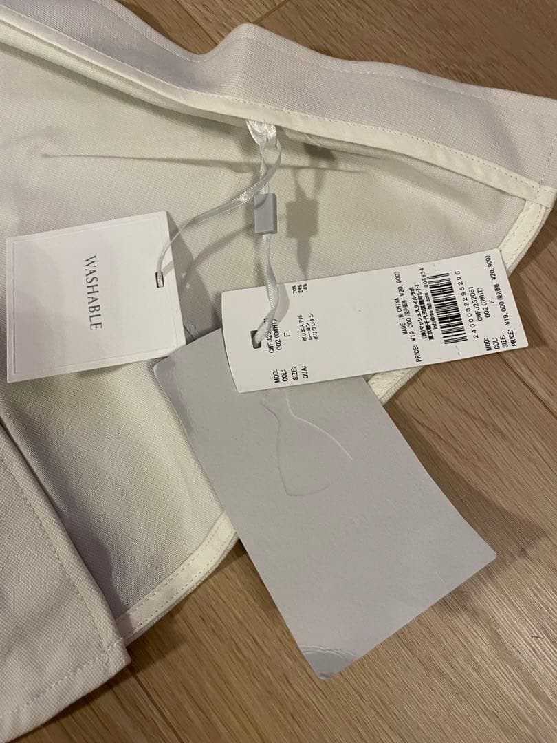 セルフォード　リボンディテールケープジャケット