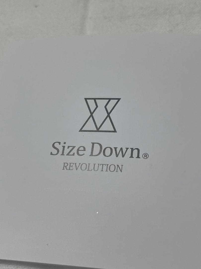 未使用品　サイズダウン　レボリューション