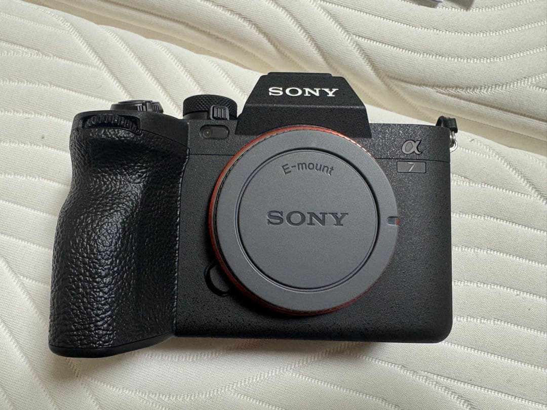 【未使用品】SONY ソニー α7 IV ILCE-7M4ミラーレス一眼 本体
