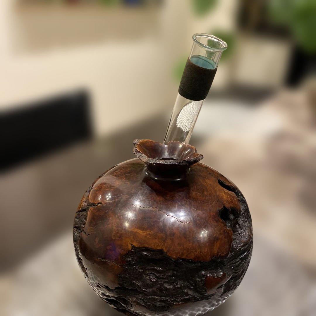 【屋久杉と同等の樹齢の古木から作られた瘤壺】Made in USAの美術・骨董品