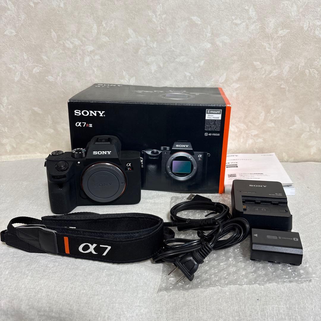☆専用　SONY デジタルカメラ　α7RⅢ ILCE-7RM3