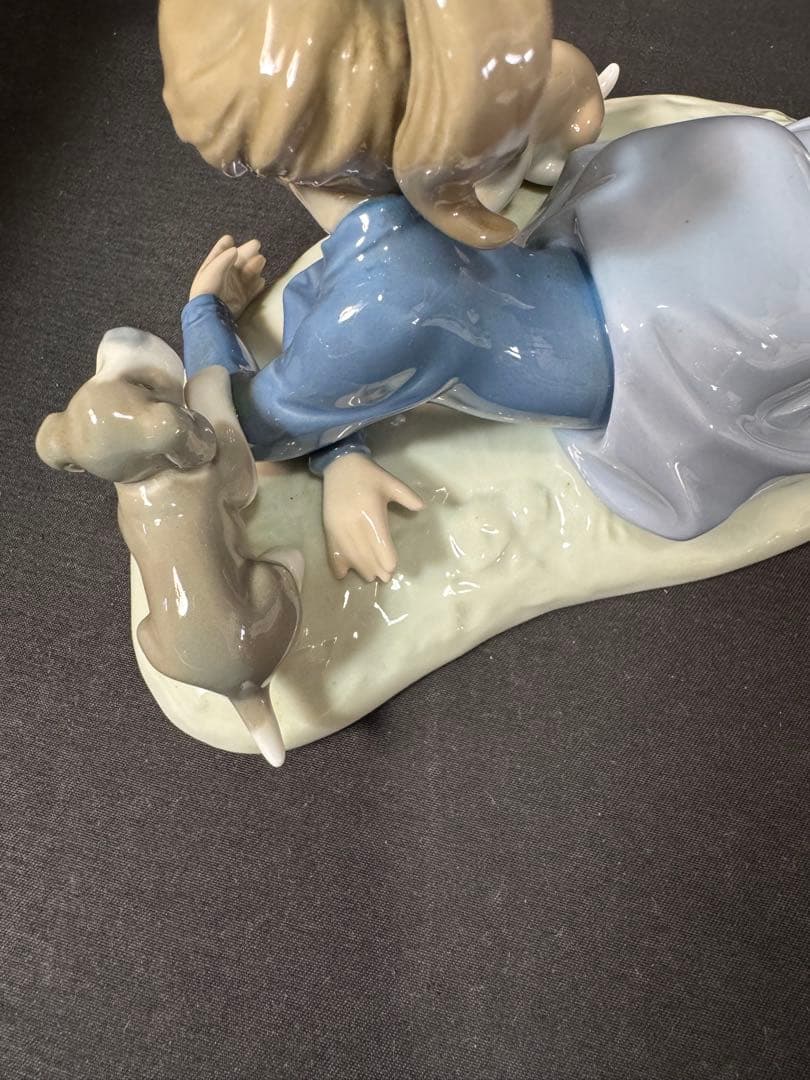 H82 送料無料　リヤドロ　LLADRO　みんなで遊びましょう　少女と仔犬