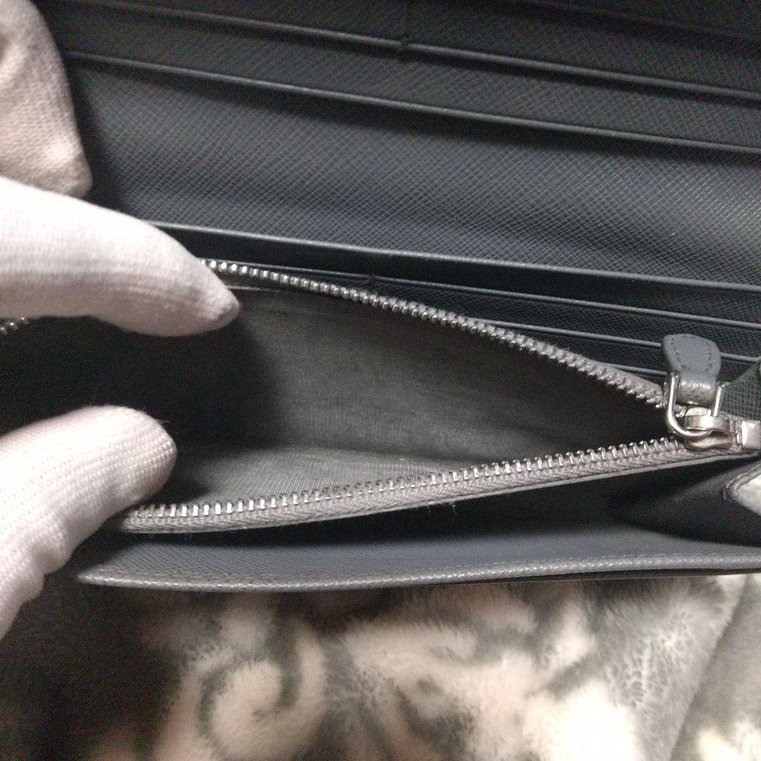 プラダPRADAサフィアーノ長財布グレー系