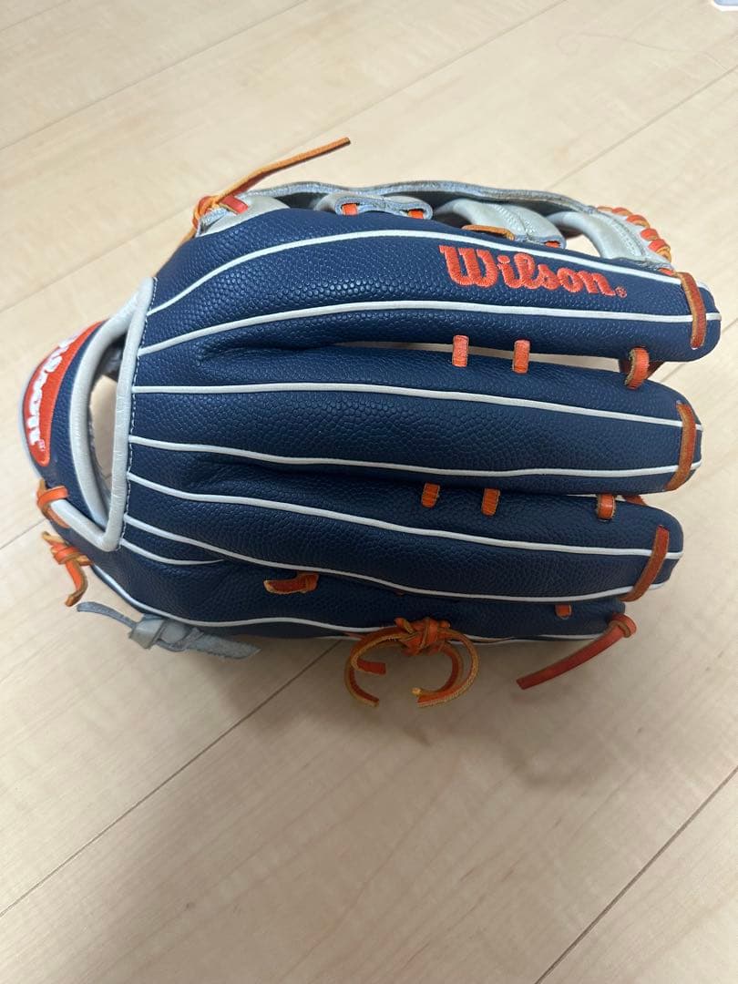 Wilson 軟式グローブ ネイビー/オレンジ