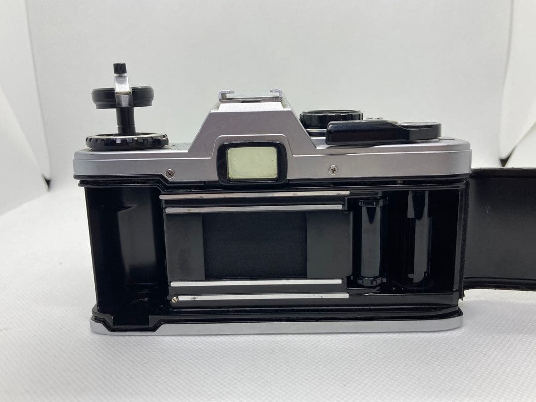 Olympus OM-10 Zuiko 50mm 1.4 マニュアルアダプター付