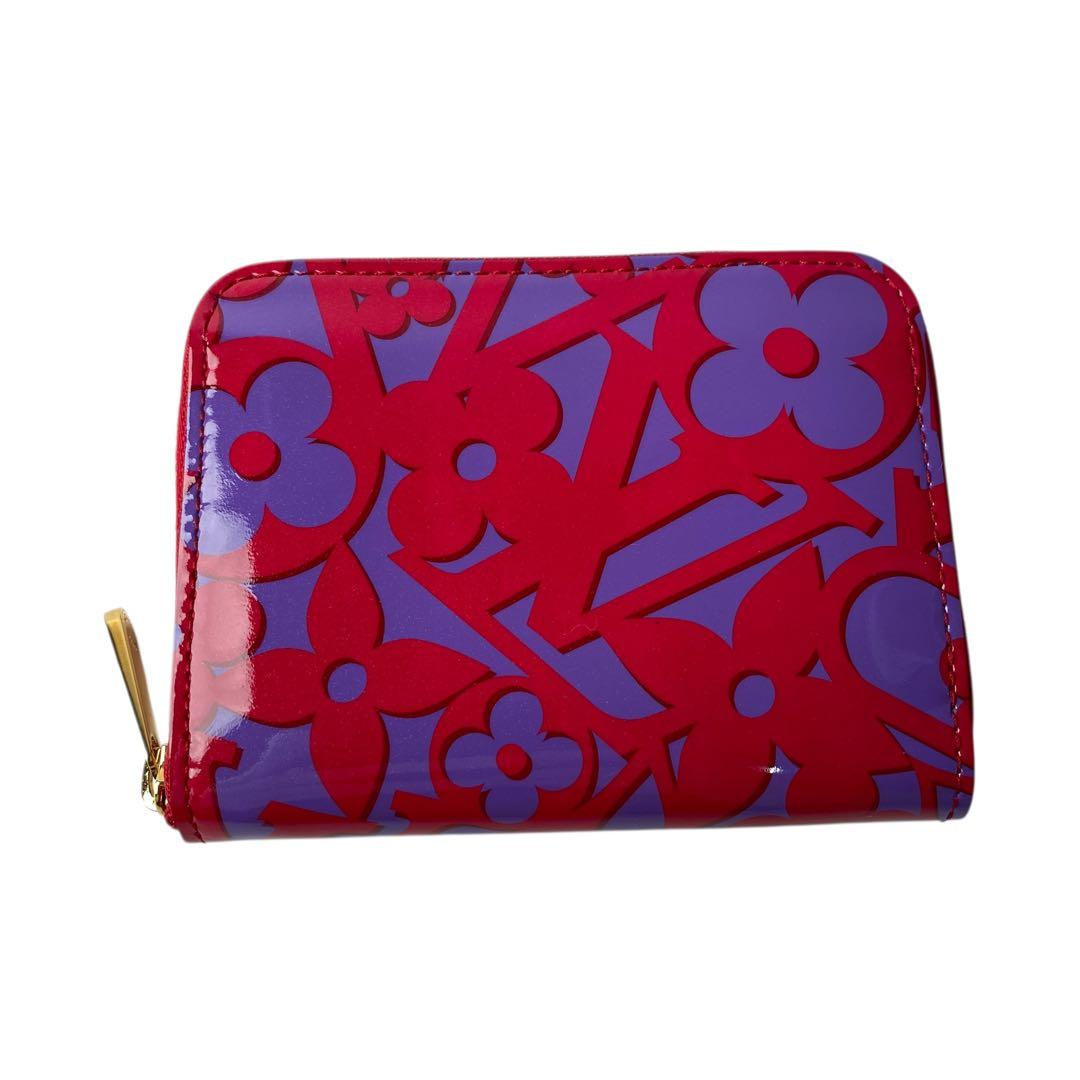 未使用 LOUIS VUITTONスイートモノグラム ジッピーパース