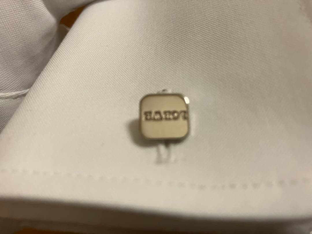 ロエベ　カフス