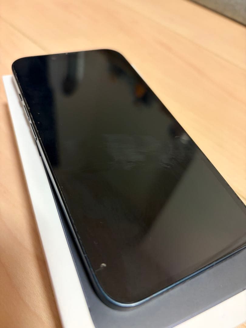 ま*き様 iPhone 13 512GB ミッドナイト　iPhone8セット