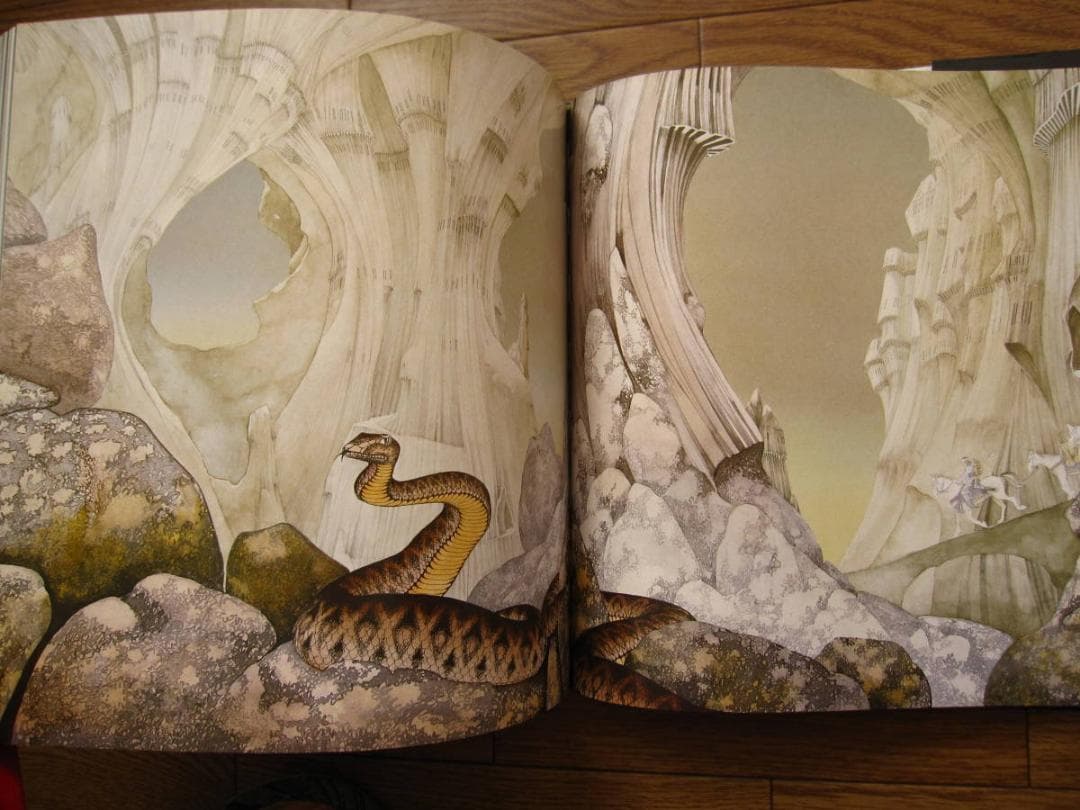 Roger Dean Views　ロジャー・ディーン　ハードカバー版