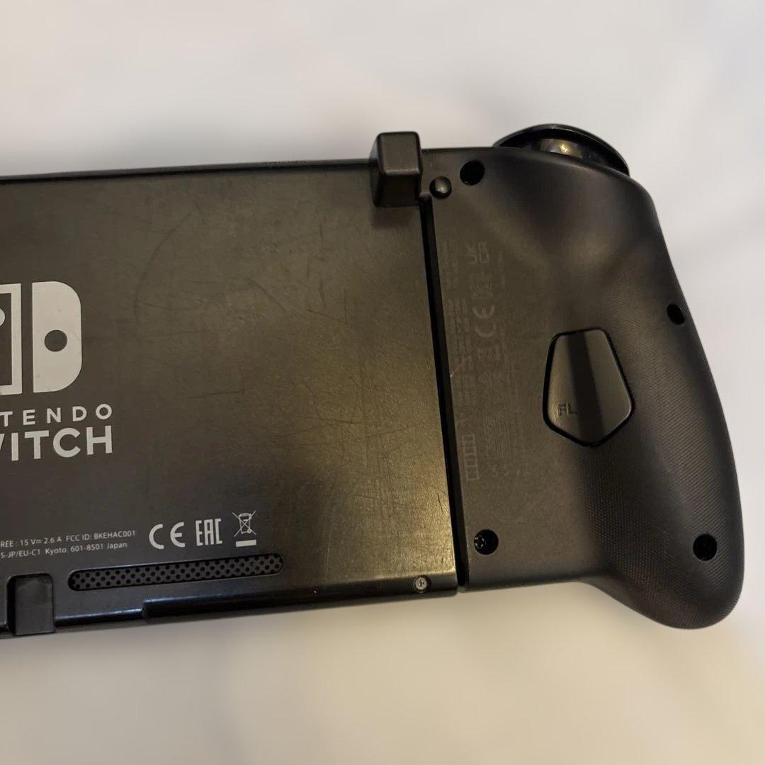H*m様 Nintendo Switch 初代 ホリコントローラー付き 動作確認