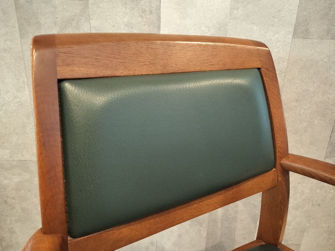 飛騨家具 シラカワ shirakawa アーム付きダイニングチェア 椅子