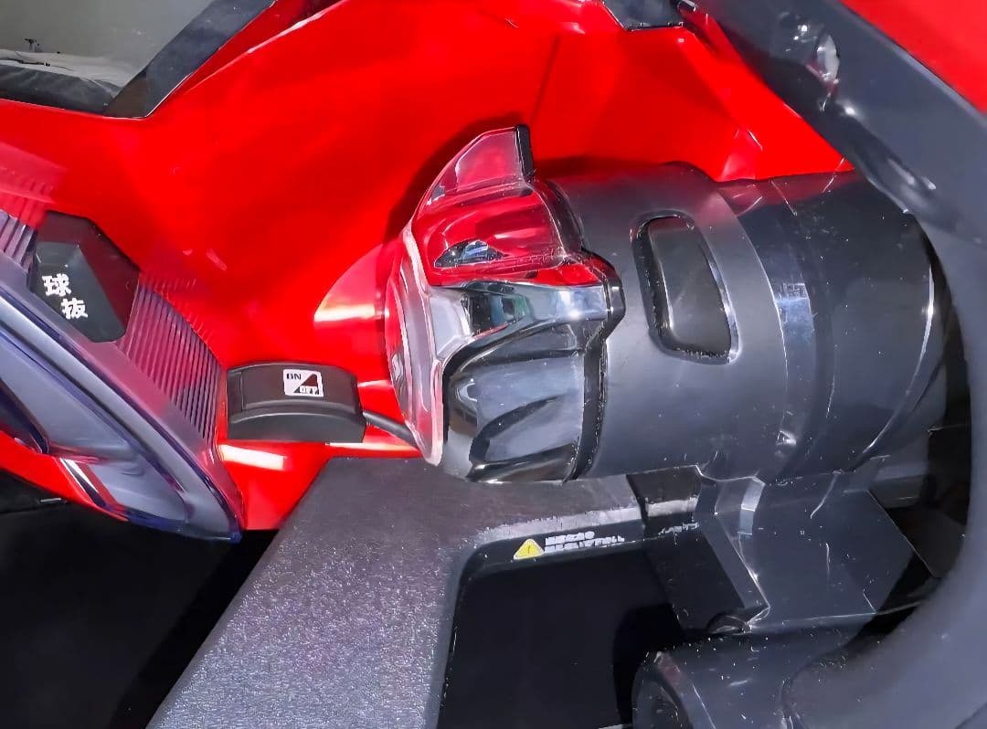 りお【循環加工】P機動戦士ガンダムユニコーン2 再来白き一角獣と黒き獅子