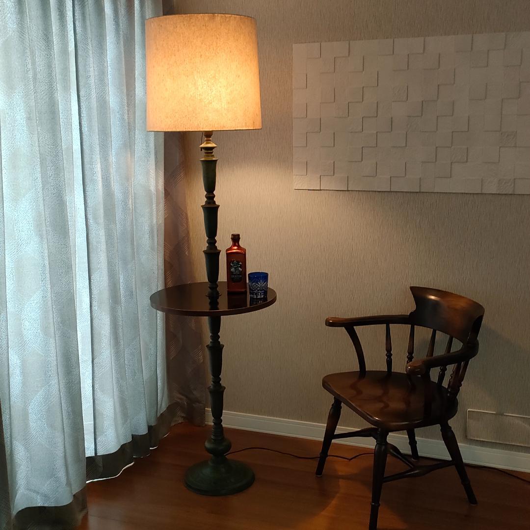 希少　アンティーク　 スタンドランプ　テーブル付き　アイアン　照明