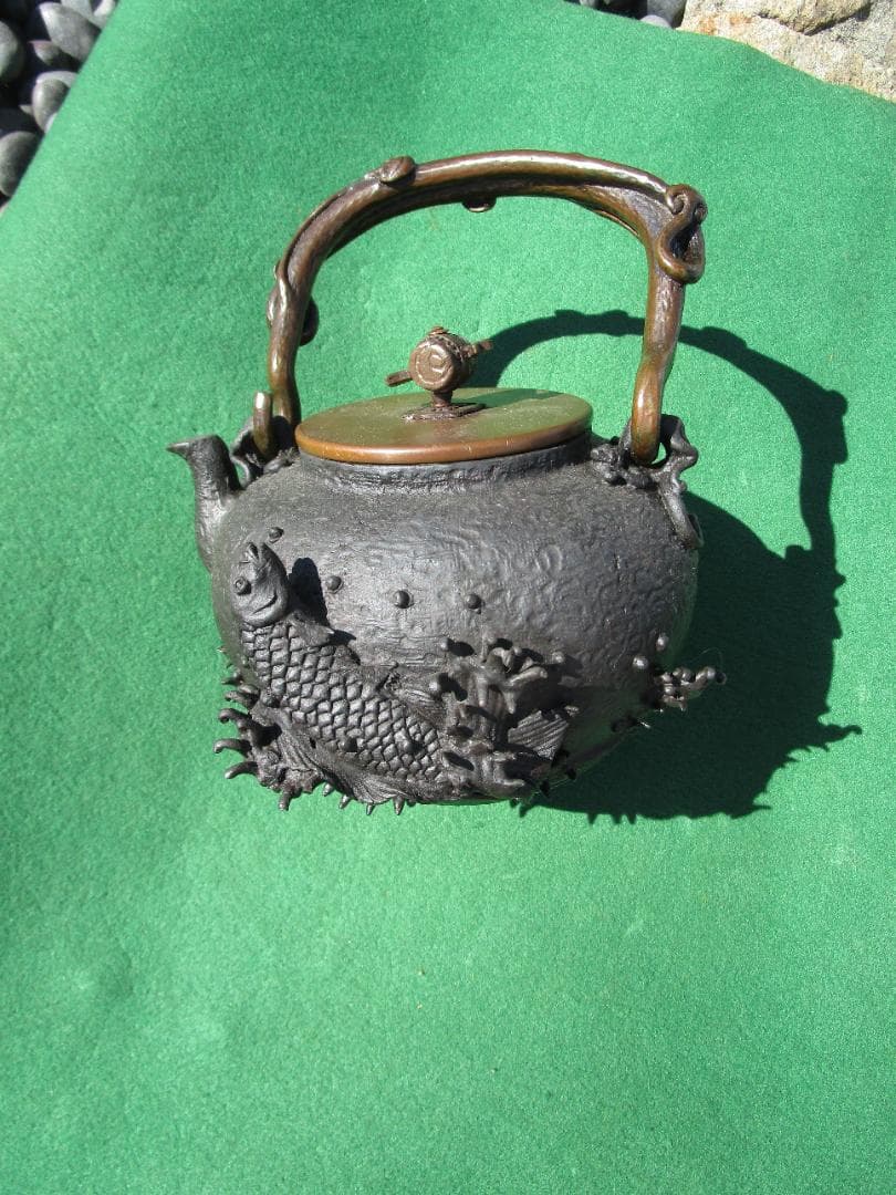 鉄瓶　銅蓋　細工物　水漏れ等なし　飾り物　1個
