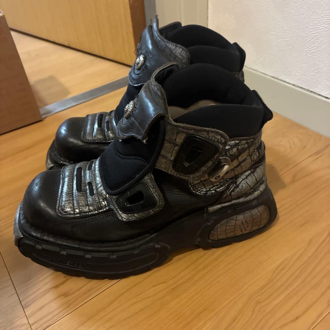 NEW ROCKブーツ